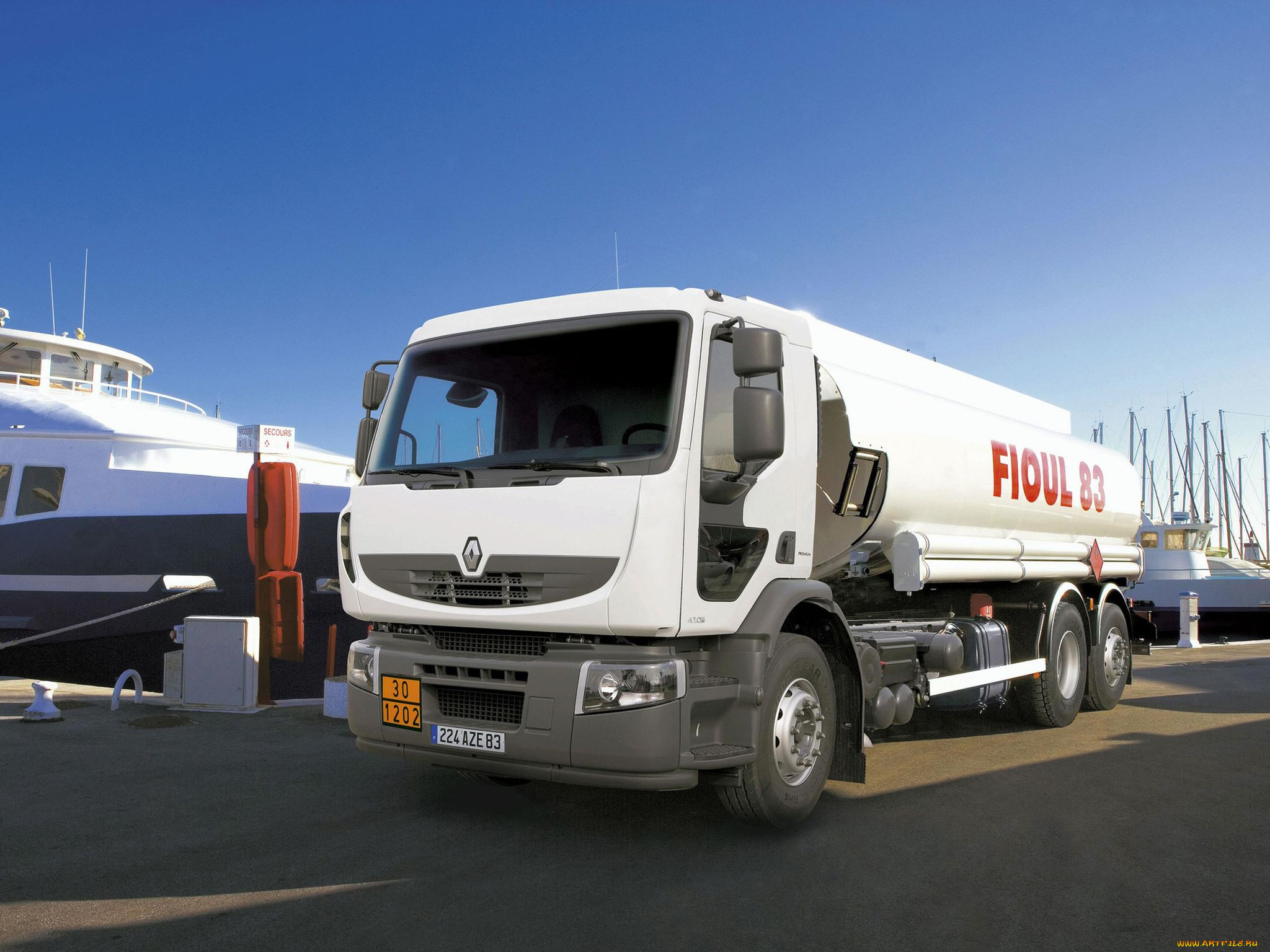 , renault, trucks